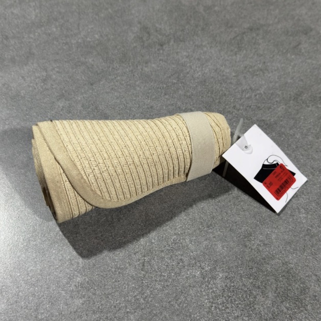 كلاه آفتاب گير برند accessories رنگ كرم